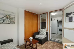 20 Crosby Ave, Edison, NJ 08817 - Photo 11