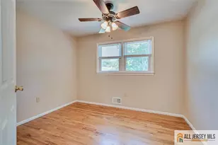 4 Barbara St, South Brunswick Township, NJ 08824 - Photo 13