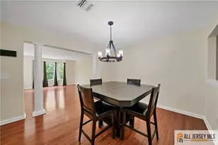 157 Forest Dr, Piscataway Township, NJ 08854 - Photo 7