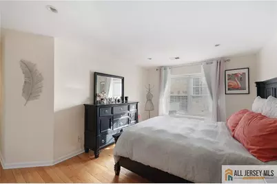 207 Sunshine Court, Sayreville, NJ 08859 - Photo 15