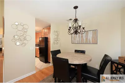 207 Sunshine Court, Sayreville, NJ 08859 - Photo 9