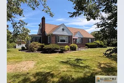 13 Fountain Street, East Brunswick Township, NJ 08816 - Photo 3