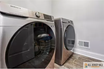 96 Gordon Street, Perth Amboy, NJ 08861 - Photo 11