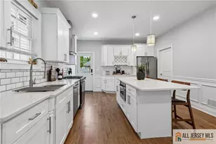 96 Gordon St, Perth Amboy, NJ 08861 - Photo 9