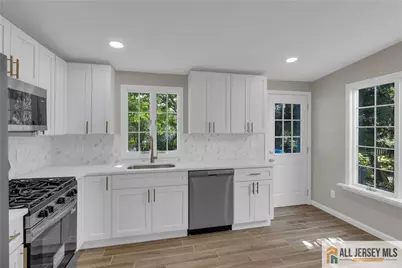 10 Harrison Street, Sayreville, NJ 08872 - Photo 7