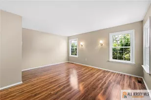 2 John Tyler Ct, Monroe Township, NJ 08831 - Photo 15