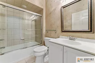 41 Sherwood Dr, Monroe Township, NJ 08831 - Photo 11
