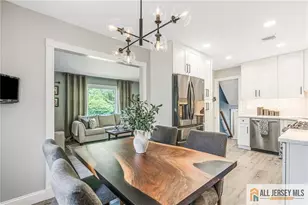 7 Center Pl, Middlesex, NJ 08846 - Photo 7