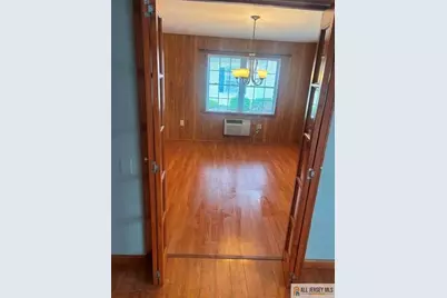 150 Providence Way #B, Monroe Township, NJ 08831 - Photo 5