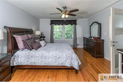 91 Hidden Lake Drive, North Brunswick Township, NJ 08902 - Photo 19