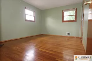 39 Stony Rd, Edison, NJ 08817 - Photo 7