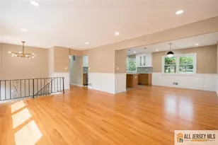 31 Shearn Dr, Middlesex, NJ 08846 - Photo 11