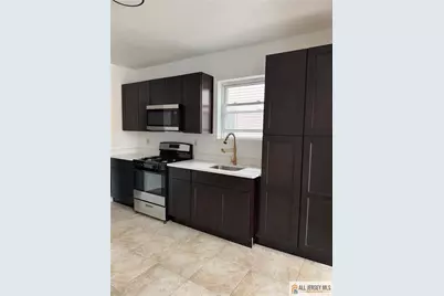 350 Summit Avenue, Perth Amboy, NJ 08861 - Photo 7