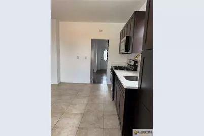 350 Summit Avenue, Perth Amboy, NJ 08861 - Photo 11