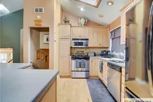 16 Marlow Rd, East Brunswick Township, NJ 08816 - Photo 9