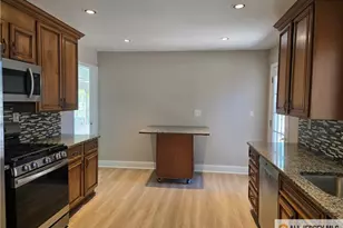 2 Farmingdale Rd, East Brunswick Township, NJ 08816 - Photo 7