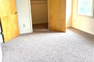 806 Kenneth Ave, South Plainfield, NJ 07080 - Photo 7