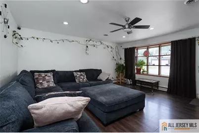 984 New Dover Road, Edison, NJ 08820 - Photo 3