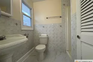 1868 Oak Tree Rd, Edison, NJ 08820 - Photo 15