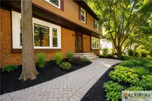 11 Buffalo Run, East Brunswick Township, NJ 08816 - Photo 3