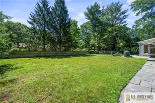 16 Phyllis Pl, Milltown, NJ 08850 - Photo 35