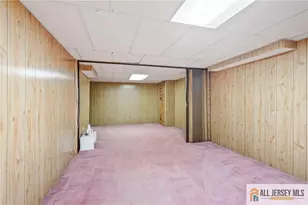 16 Phyllis Pl, Milltown, NJ 08850 - Photo 33