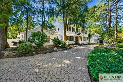 16 Phyllis Place, Milltown, NJ 08850 - Photo 1