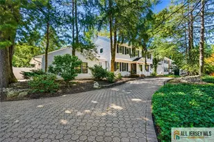 16 Phyllis Pl, Milltown, NJ 08850 - Photo 1