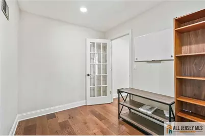 16 Phyllis Place, Milltown, NJ 08850 - Photo 17