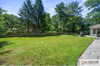 16 Phyllis Place, Milltown, NJ 08850 - Photo 35