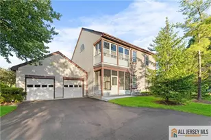 13 Canterbury Dr, Monroe Township, NJ 08831 - Photo 23