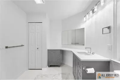 13 Canterbury Drive #13E, Monroe Township, NJ 08831 - Photo 17