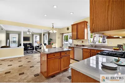 36 Monticello Way, South River, NJ 08882 - Photo 9