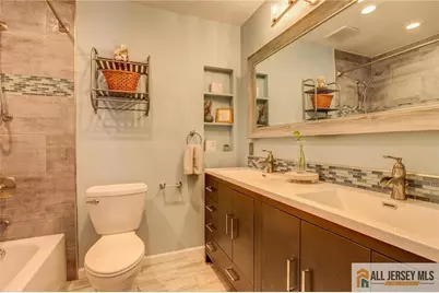 10 Norwood Avenue, Monroe Township, NJ 08831 - Photo 23