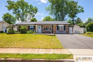 10 Norwood Ave, Monroe Township, NJ 08831 - Photo 3