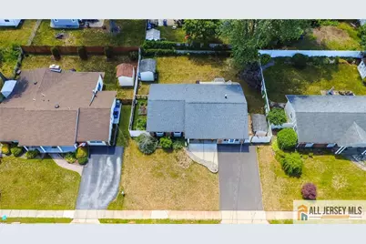 10 Norwood Avenue, Monroe Township, NJ 08831 - Photo 29