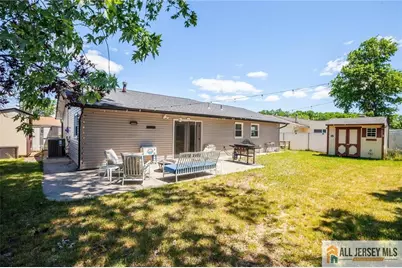 10 Norwood Avenue, Monroe Township, NJ 08831 - Photo 27