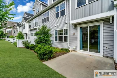 707 Greenland Square #707, Highland Park, NJ 08904 - Photo 31