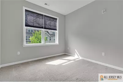 707 Greenland Square #707, Highland Park, NJ 08904 - Photo 21