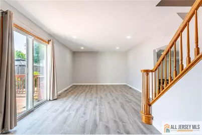 16 W Susan Street, Hazlet Township, NJ 07730 - Photo 15