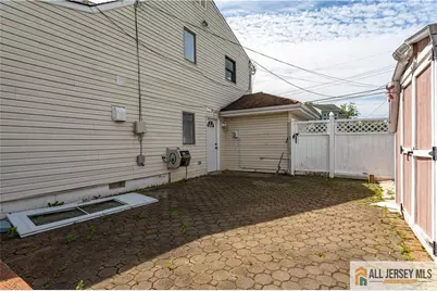 16 W Susan Street, Hazlet Township, NJ 07730 - Photo 39