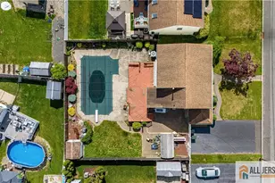 16 W Susan St, Hazlet Township, NJ 07730 - Photo 43
