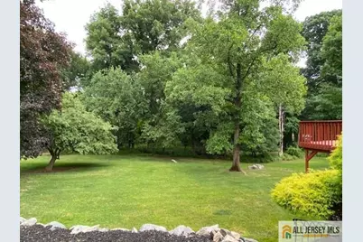 126 Mary Alice Court, Union Township, NJ 07083 - Photo 27