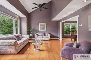 98 King St, Edison, NJ 08820 - Photo 5