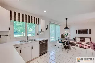 2 Mimosa Ct, South Brunswick Township, NJ 08540 - Photo 9