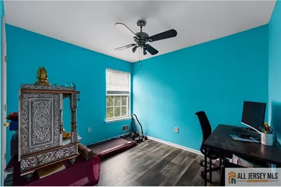 2006 Ridgeview Court #2006, Sayreville, NJ 08859 - Photo 29