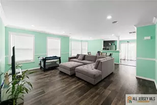 2006 Ridgeview Ct, Sayreville, NJ 08859 - Photo 7