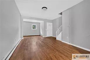 62 Washburn Ave, Washington Township, NJ 07882 - Photo 5