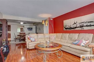 631 Madison Dr, Monroe Township, NJ 08831 - Photo 5