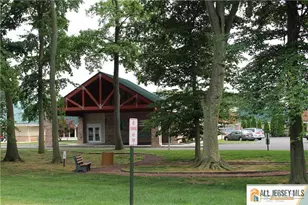 631 Madison Dr, Monroe Township, NJ 08831 - Photo 21